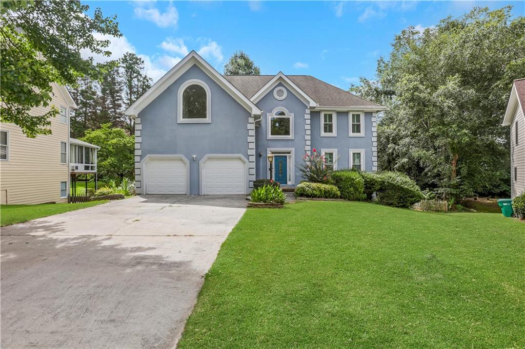 2395 Devon Leigh Walk — photo
