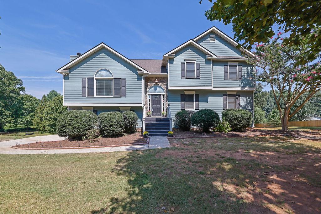 200 Fate Conn Road — photo