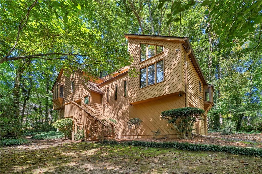 3390 Woodrun Trail — photo