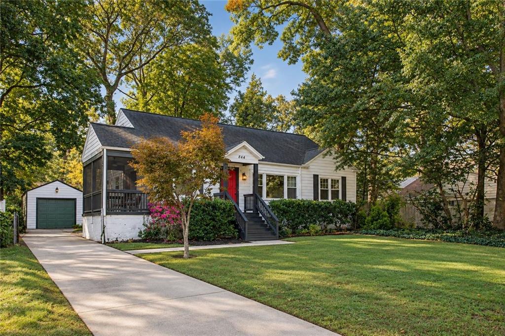 844 Blossom Street SW — photo