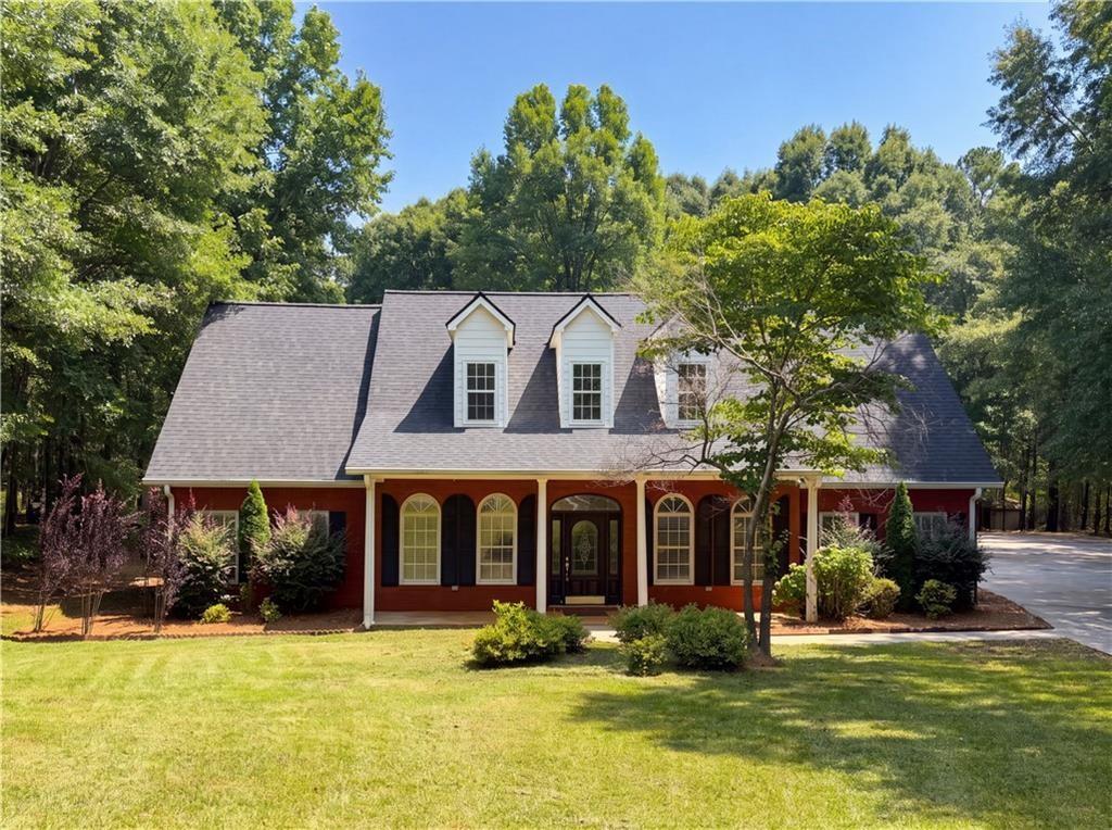 346 Carnation Drive — photo