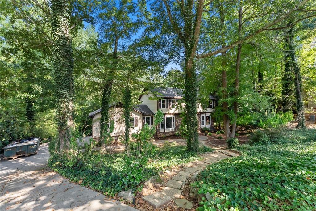 3824 Shawnee Run SW — photo