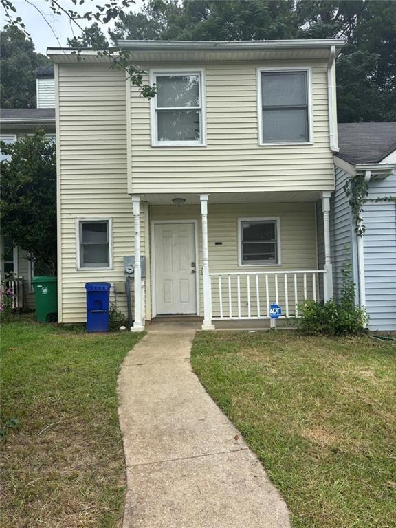 2136 Wellington Circle — photo
