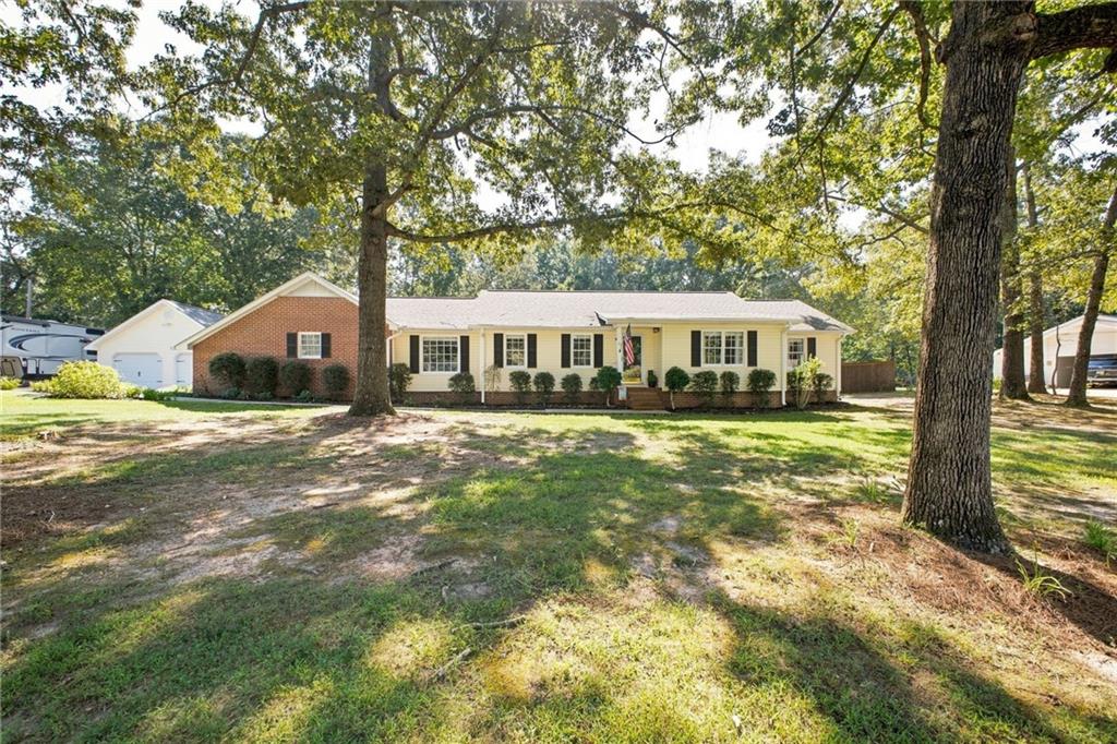 97 Oak Hill Drive — photo