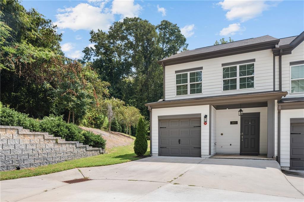 2893 Royal Heights Drive — photo