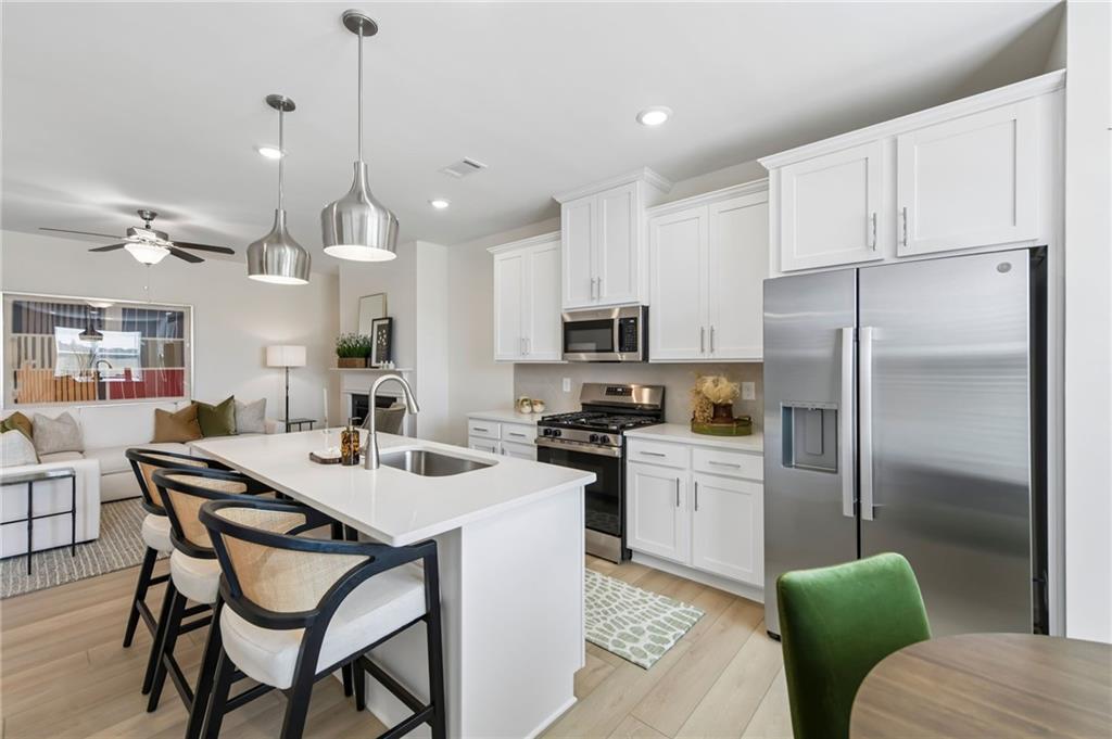 263 Barracks Way Unit 877 — photo