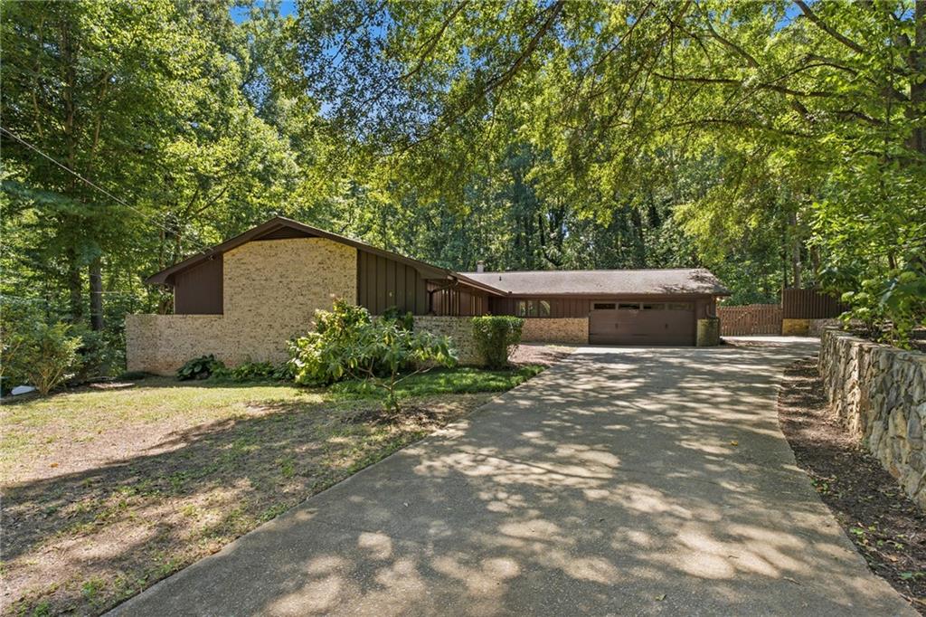 2670 Hudlow Court — photo