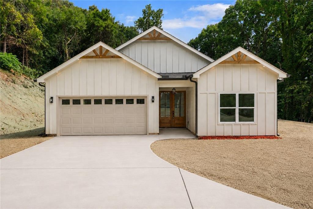 4635 Perry Rd — photo