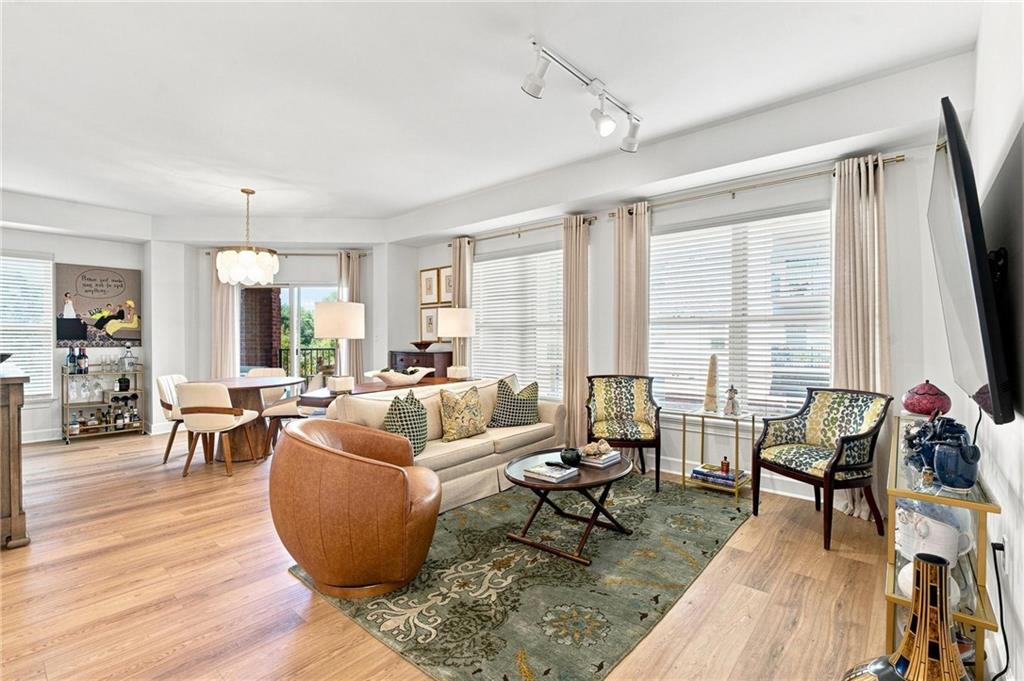 200 River Vista Drive Unit 424 — photo