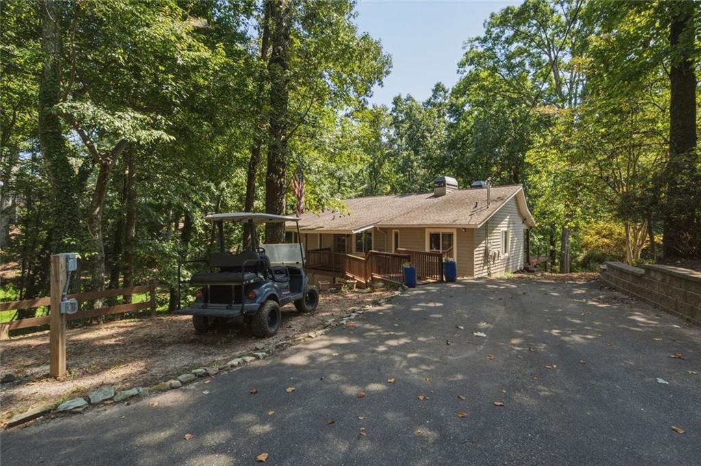 7875 Robin Road — photo