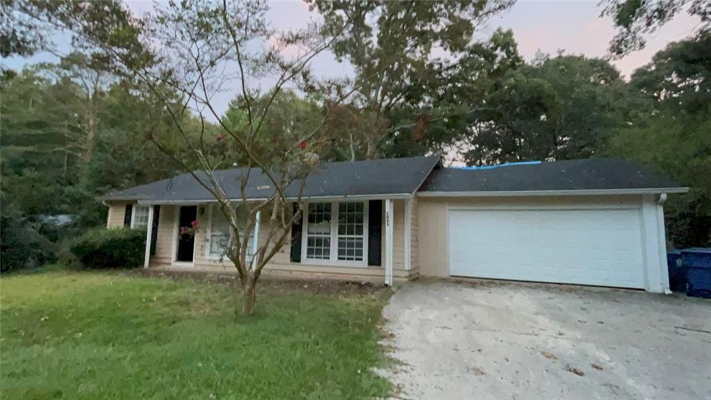 1093 Sandalwood Drive — photo