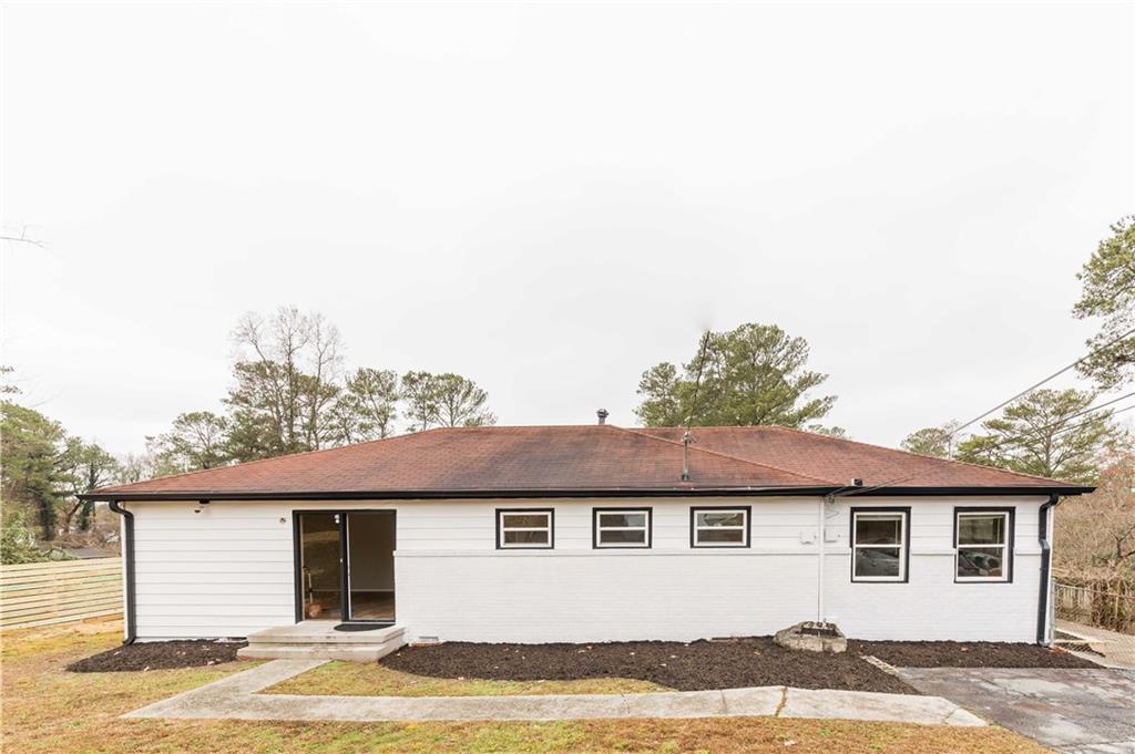 5022 Fairmont Road SE — photo