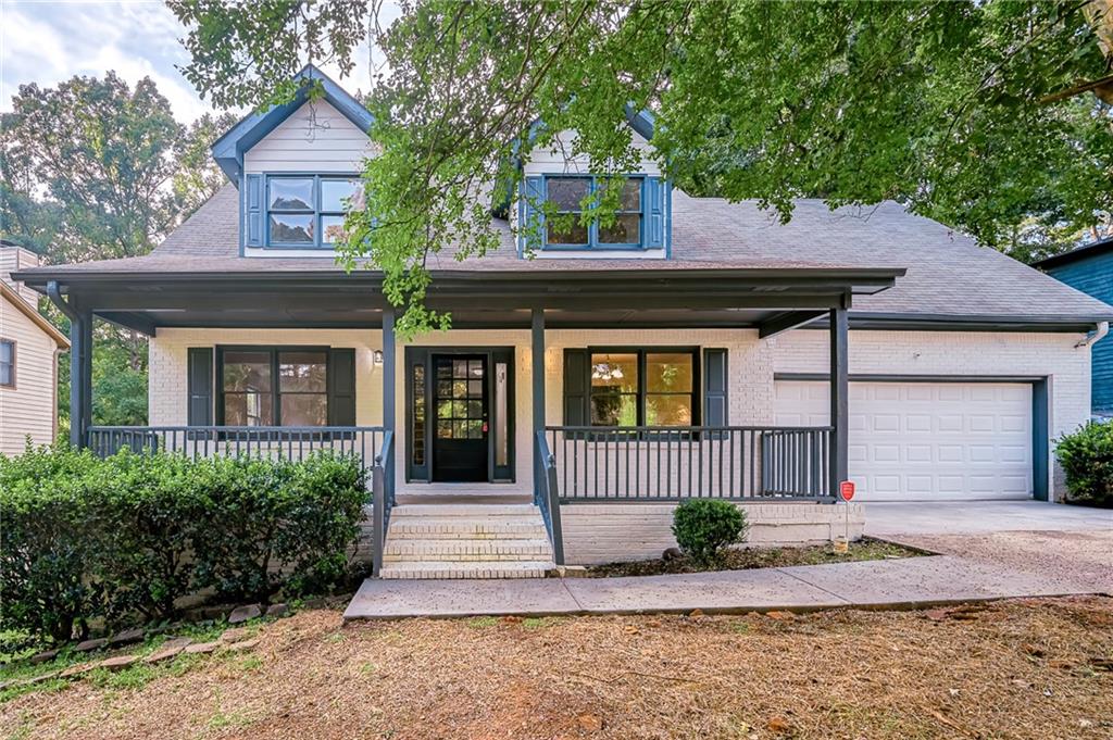 2021 Hunters Cove Dr — photo