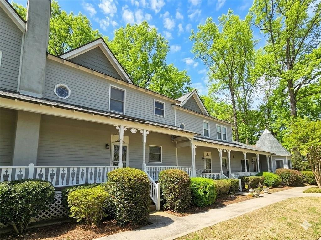 1426 Cambridge Common — photo