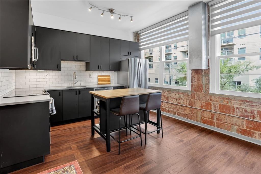 800 Peachtree Street NE Unit 8303 — photo