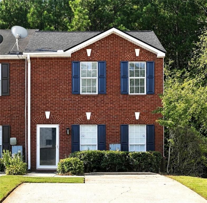 5735 Strathmoor Manor Circle — photo