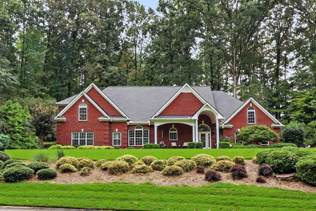 272 Glen Lake Drive — photo