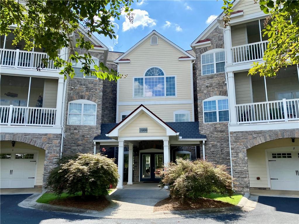 2311 Village Blvd SE — photo