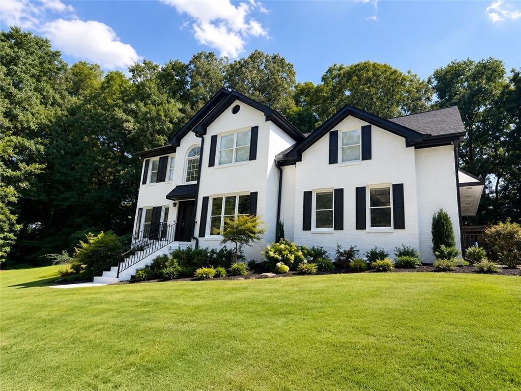 210 Pinehill Lane — photo