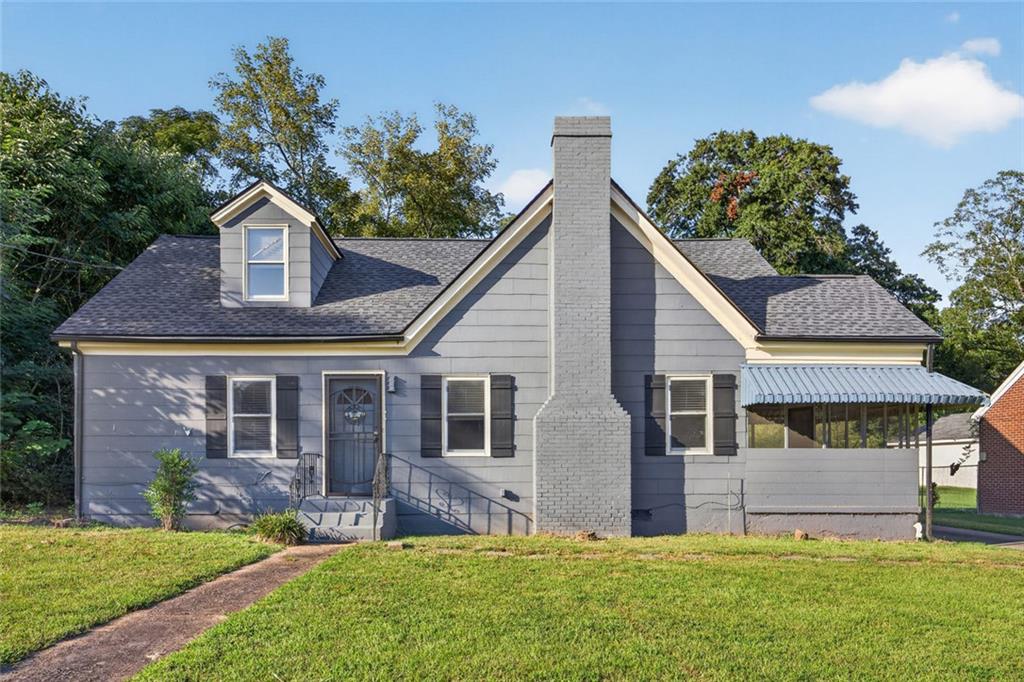 6866 Parkway Drive — photo