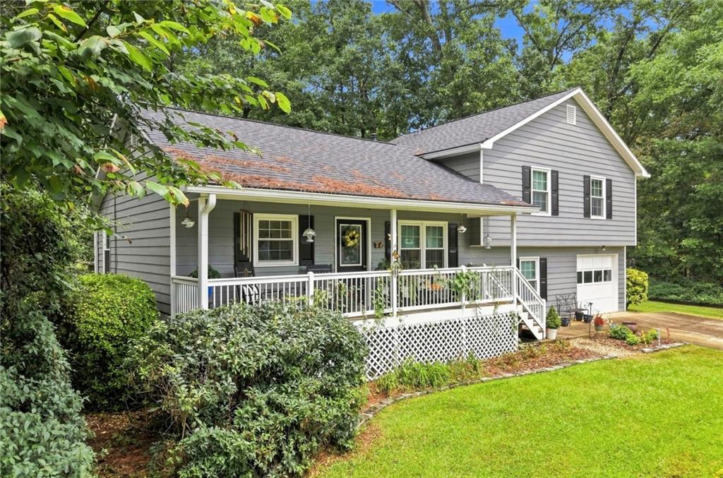 2488 Forestdale Drive — photo