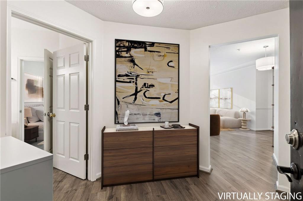 5559 Glenridge Drive Unit 1110 — photo