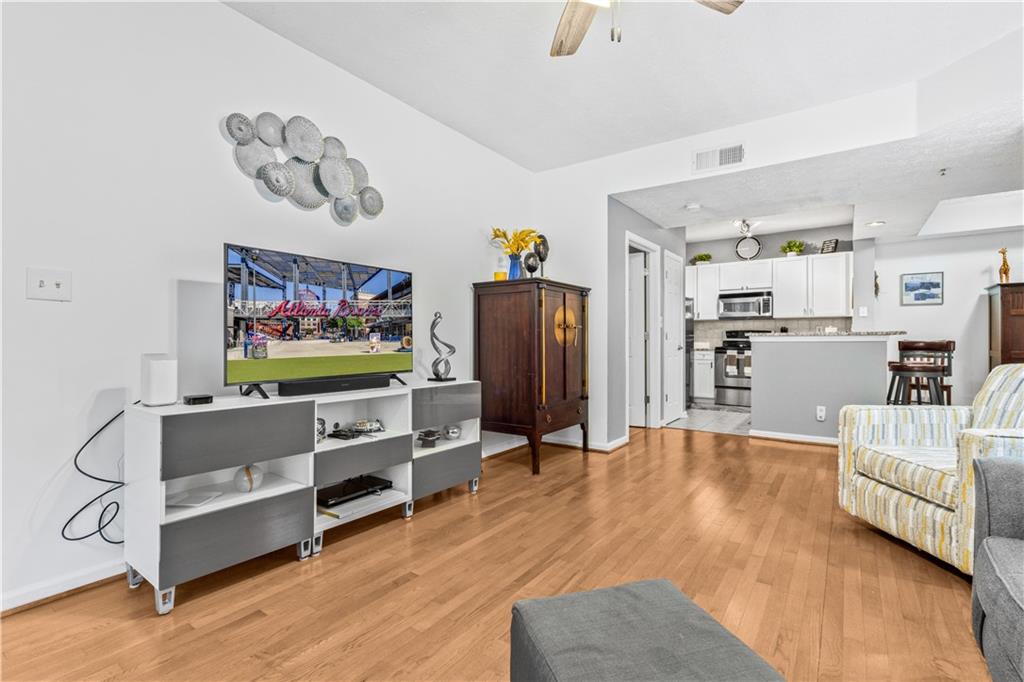 1250 Parkwood Circle SE Unit 2108 — photo