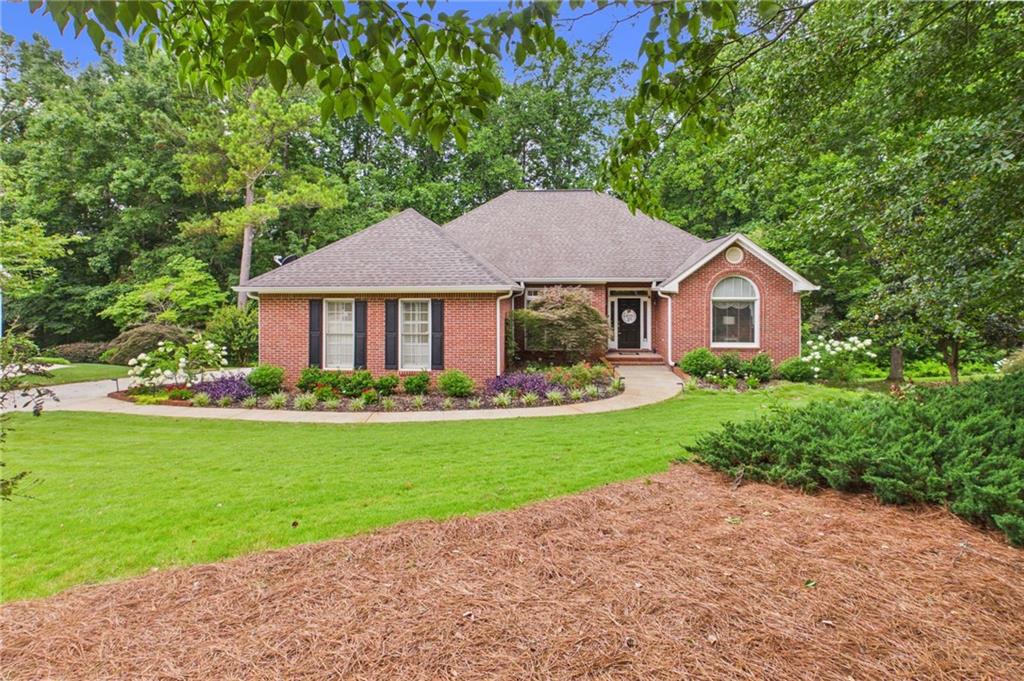 5007 Lakeridge Close — photo