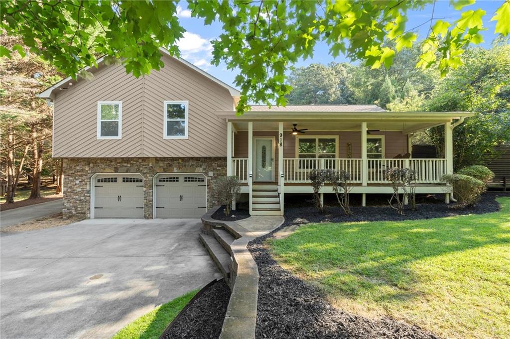 918 Victoria Landing Drive — photo