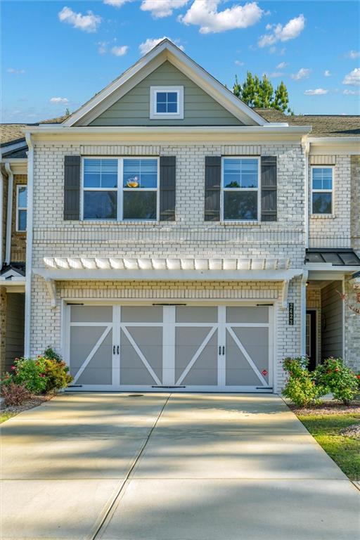 2423 Chene Drive — photo