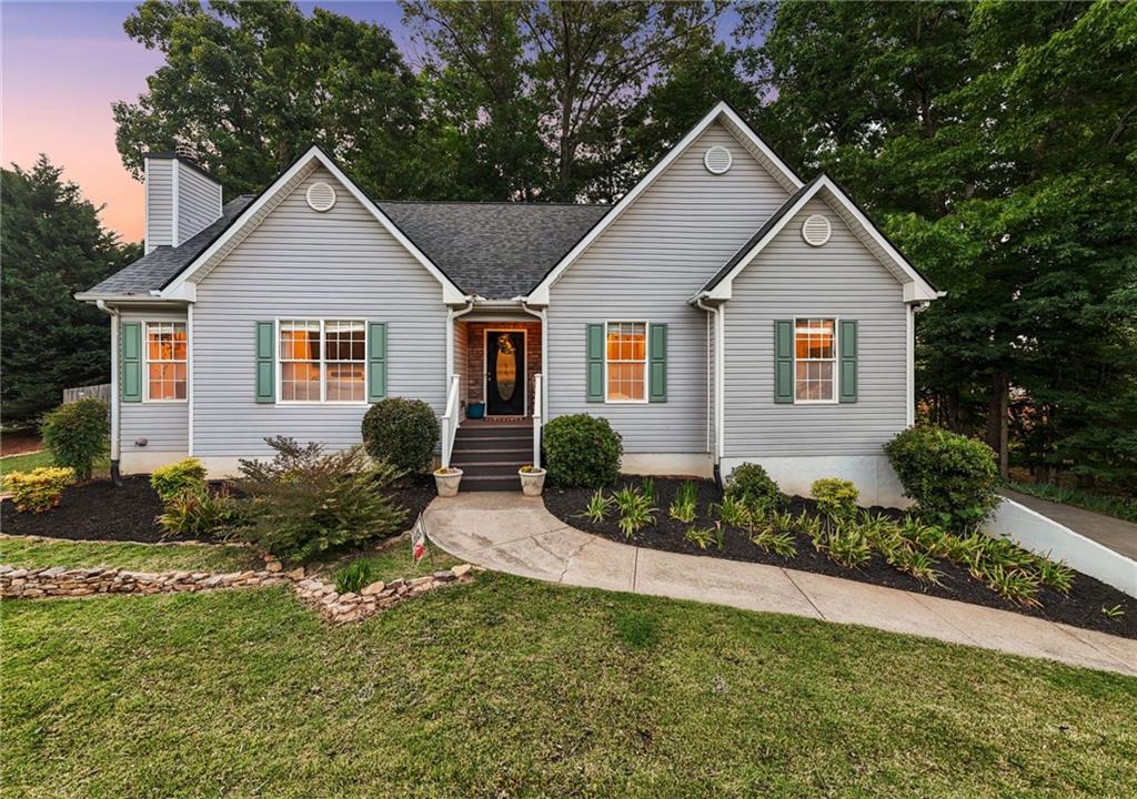 1086 Fieldstone Drive — photo