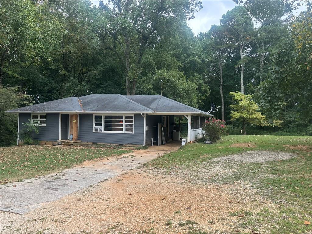 35 Collins Road — photo