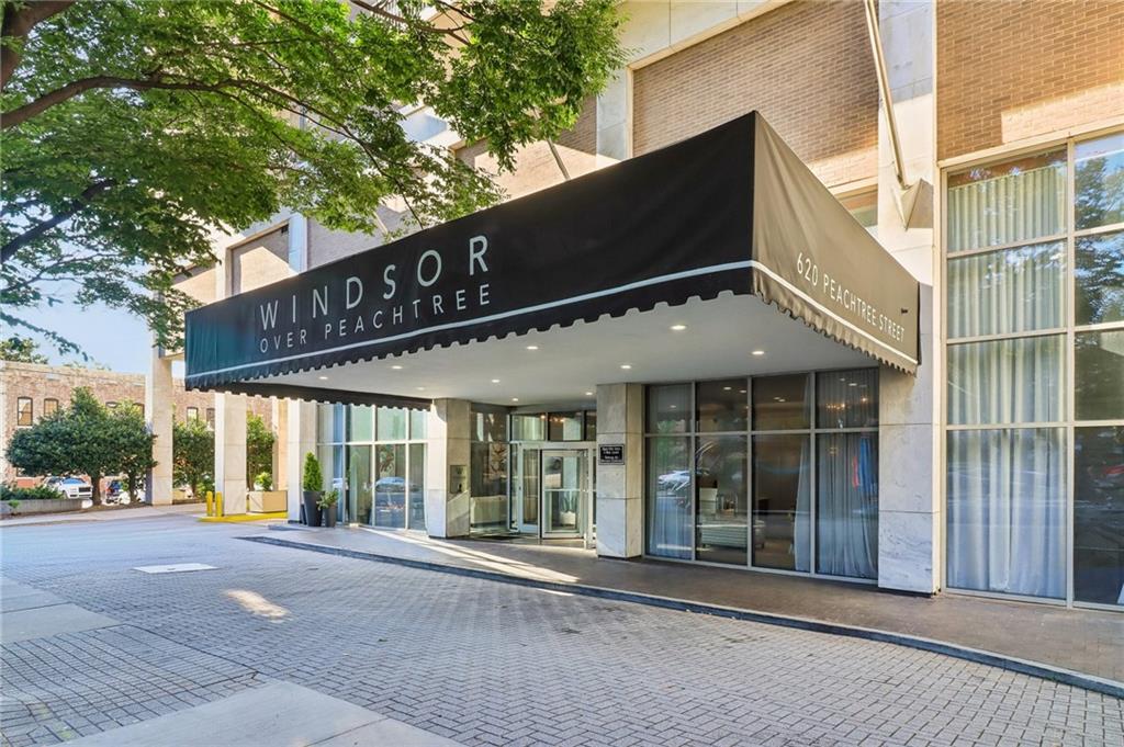 620 Peachtree Street NE Unit 904 — photo