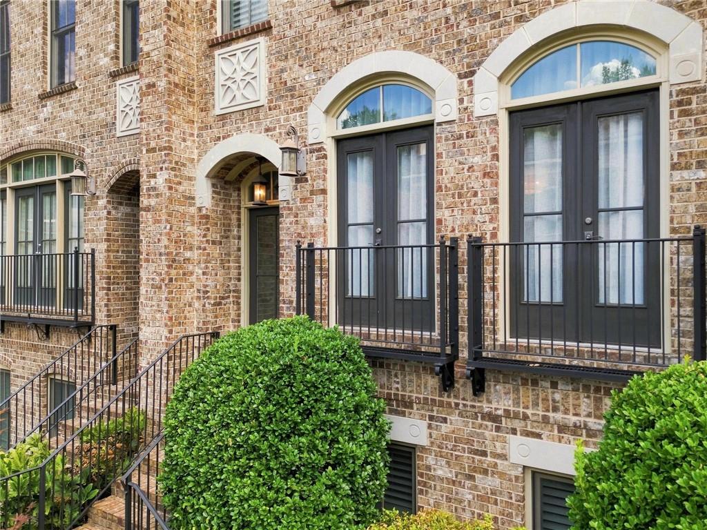 9 Arbor Way Drive #9, Decatur GA 30030 — photo 2
