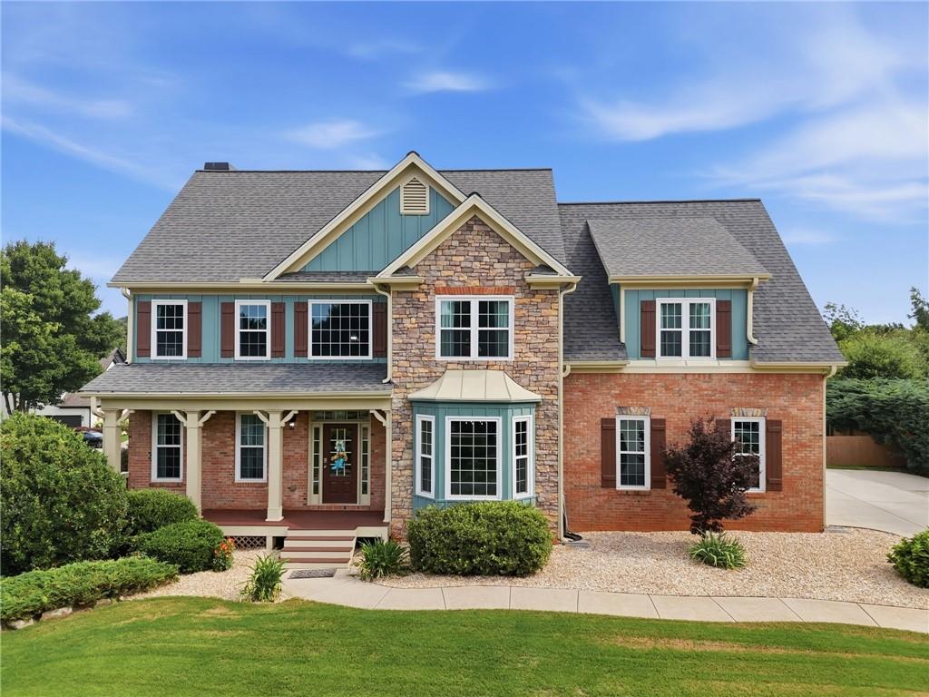 8205 Applewood Court — photo