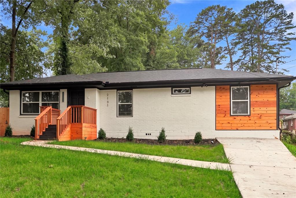 2131 Holly Hill Drive — photo