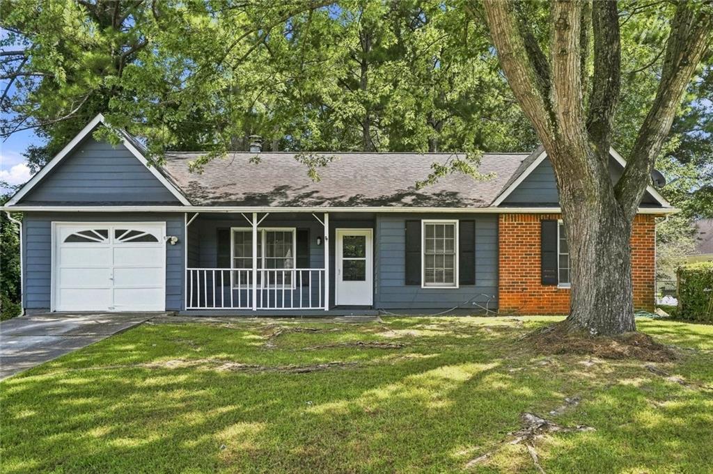 67 Rivercrest Court — photo