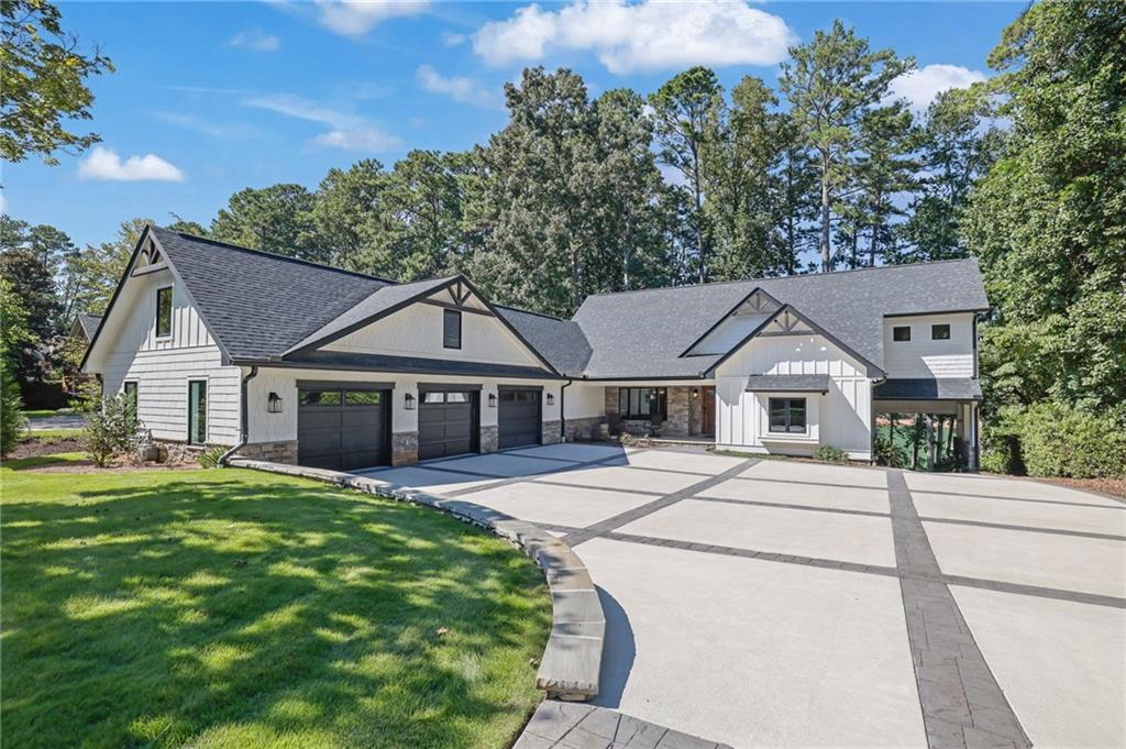 3275 Lanier Beach South Road — photo