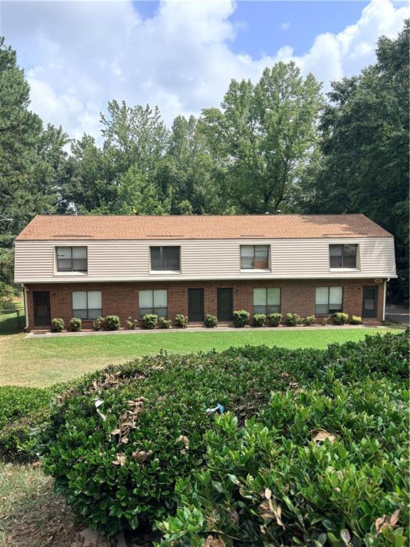 165 Hunters Lane Unit B — photo