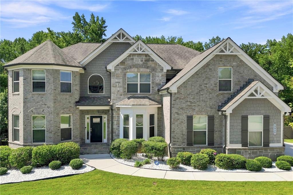 3925 Amberhill Circle — photo