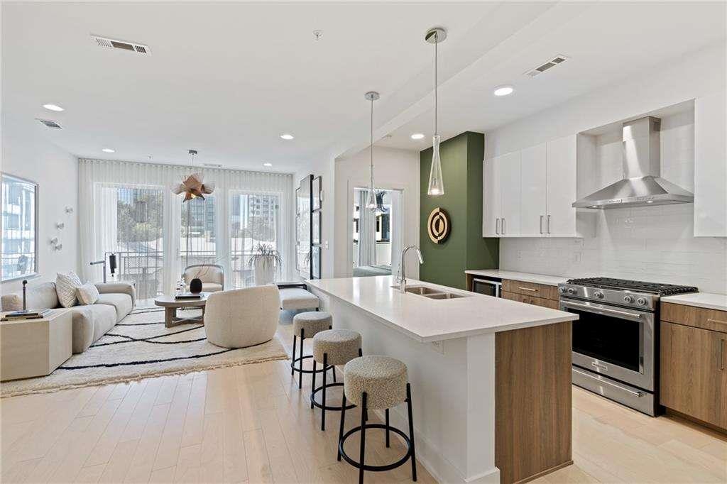 775 Juniper Street Unit 111 — photo