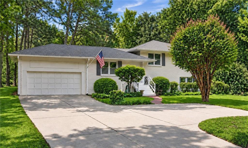 1356 Peachtree Battle Avenue — photo