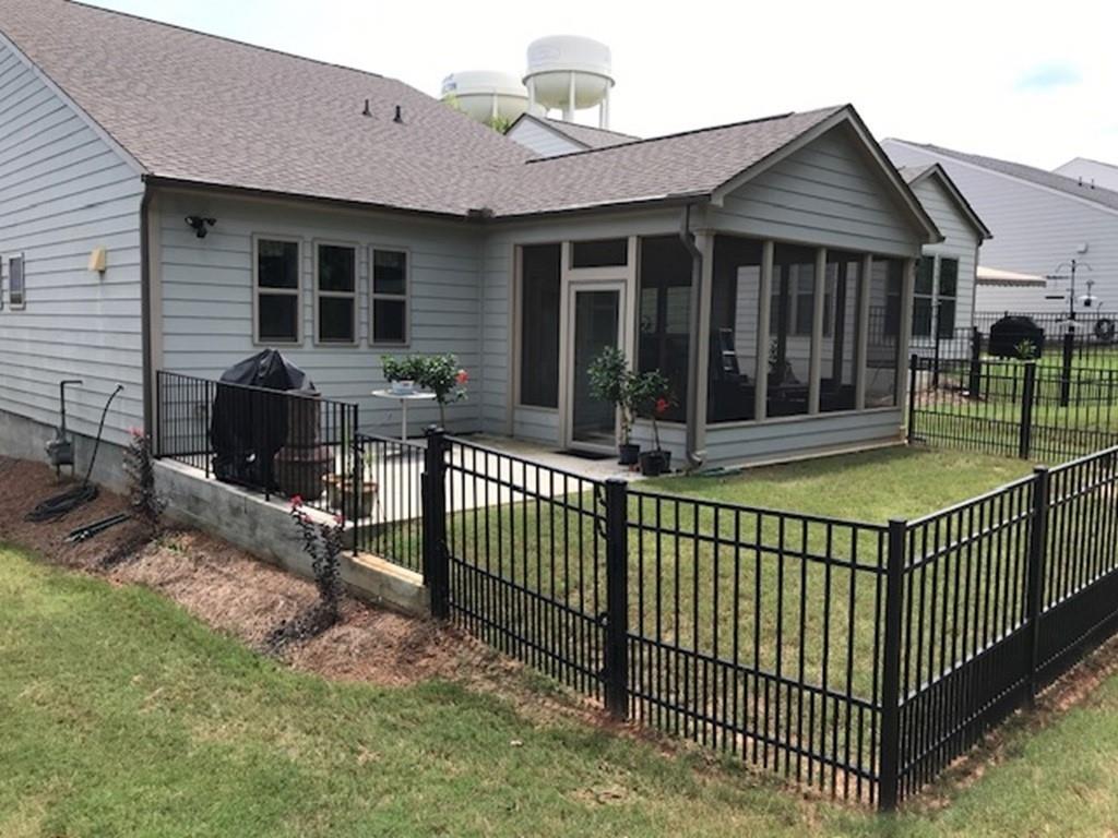 Home in Hoschton, GA 30548 — photo 3