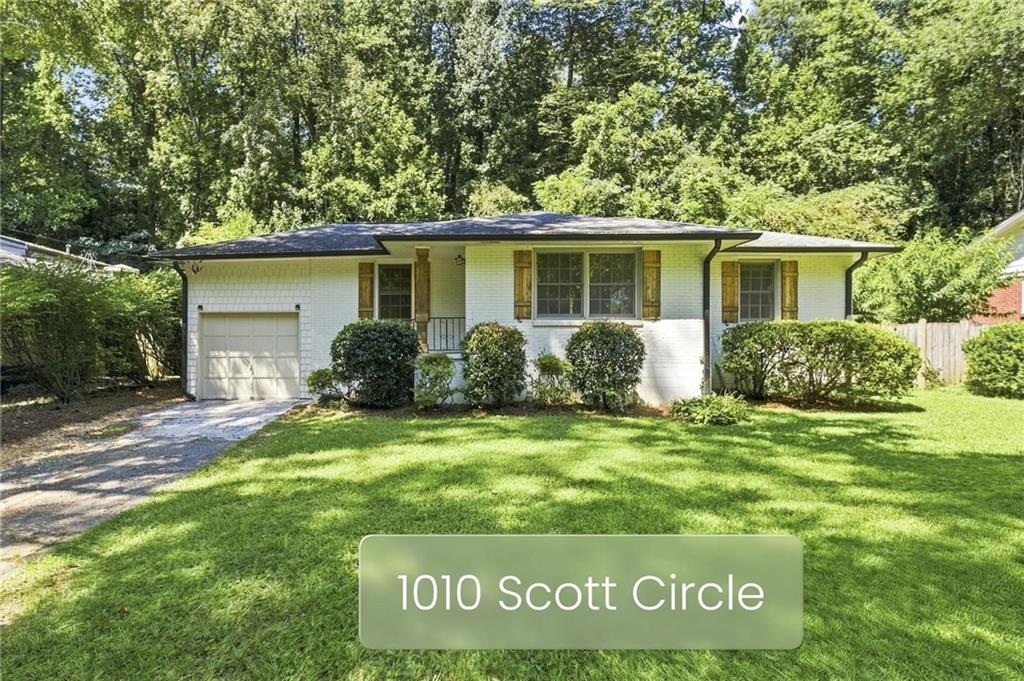 1010 Scott Circle — photo