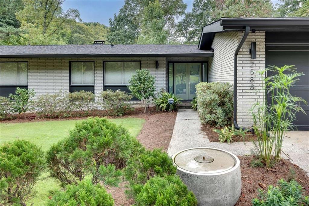 2588 Flair Knoll Drive — photo
