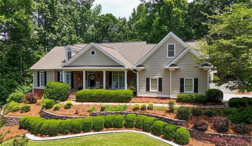 2372 Habersham Drive SW — photo