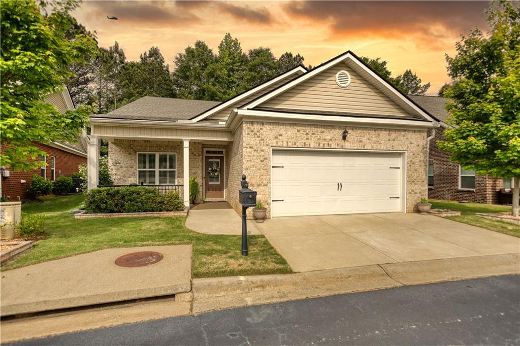9120 Leverett Circle — photo
