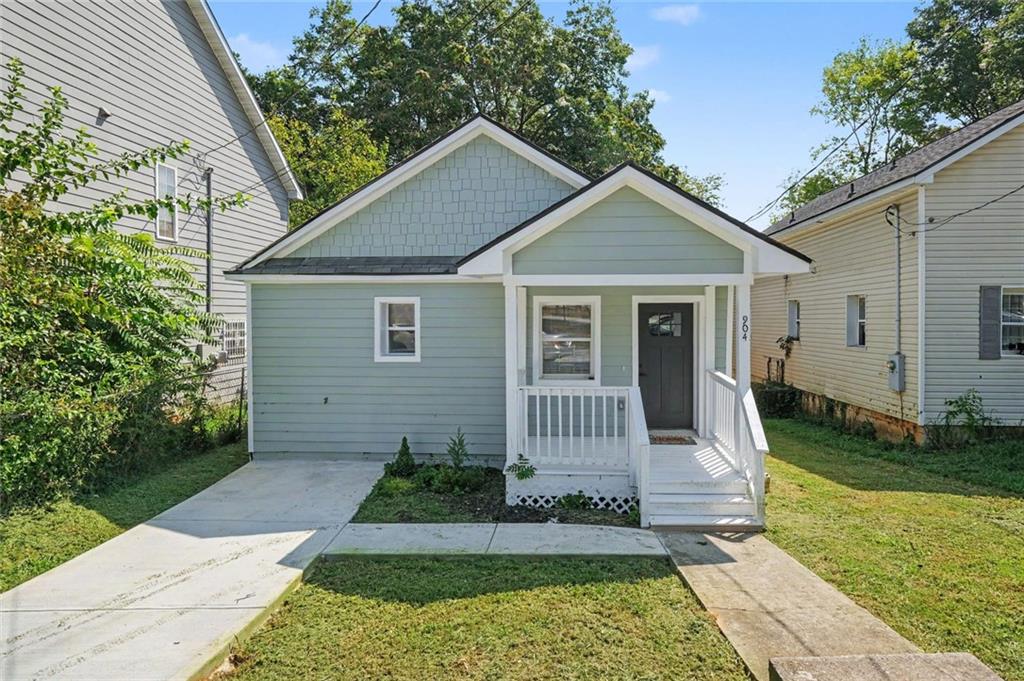904 Welch Street SW — photo