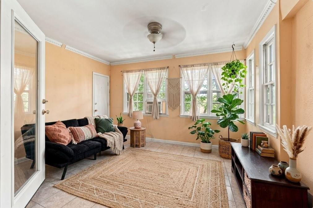 175 Barone Place NW — photo