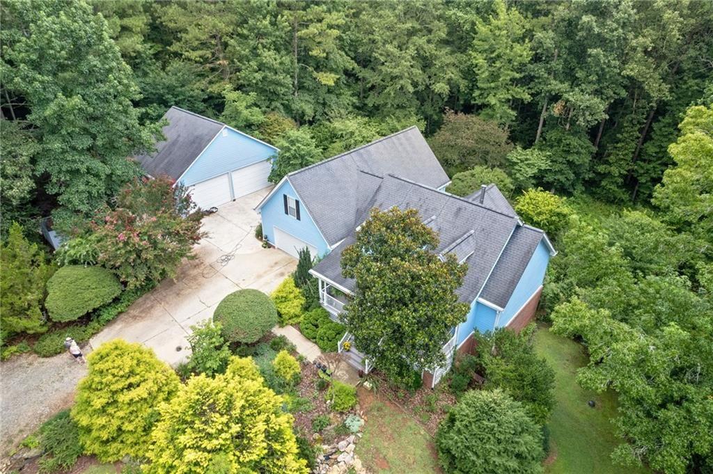 1555 Maple Ridge Drive — photo